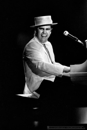 ELTON JOHN - Katowice - 1984