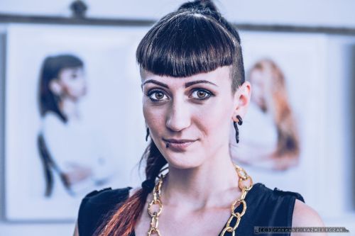 DOROTA ZIĘTEK