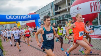 IV TYSKI POLMARATON_20.MIEDZYNARODOWY TYSKI BIEG ULICZNY_20-09-2015_FOT_IRENEUSZ KAZMIERCZAK.