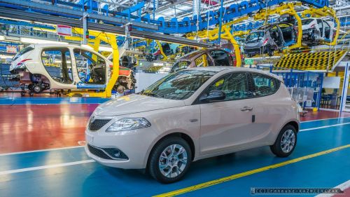 LANCIA YPSILON_FCA Poland _Tychy_FOT_IRENEUSZ KAZMIERCZAK.