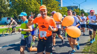 V Tyski Pó³maraton_Miêdzynarodowy Tyski Bieg Uliczny_04.09.2016_Na starcie stanê³o ponad 1000 biegaczy  709 w pó³maratonie i biegu na 10 km. Na mecie Kenijczyk Moses Kipruto Kibire wyprzedzi³ Henryego Kemboi_FOT_IRENEUSZ KAZMIERCZAK.