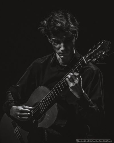  Zwycięzca Konkursu Gitarowego im. J.E.Jurkowskiego. II nagroda - Andrzej Grygier.